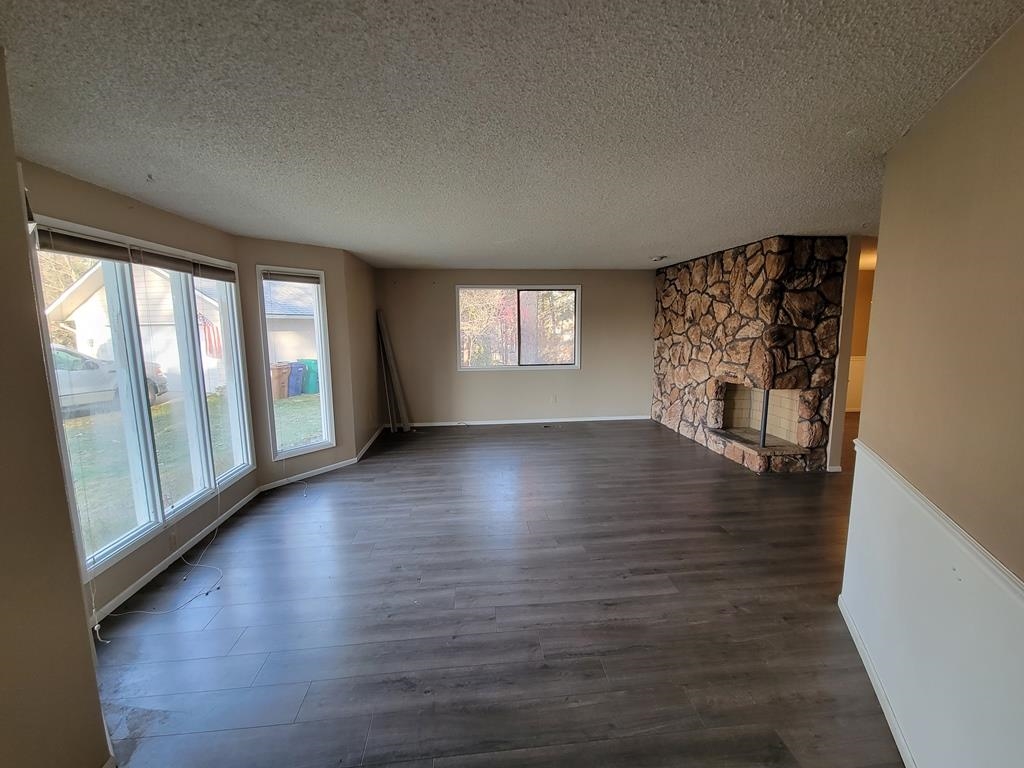 8428 North Susan Court Spokane, WA 99208 - Photo 2 of 31