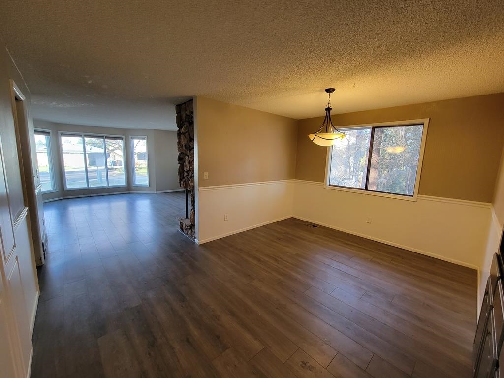 8428 North Susan Court Spokane, WA 99208 - Photo 4 of 31