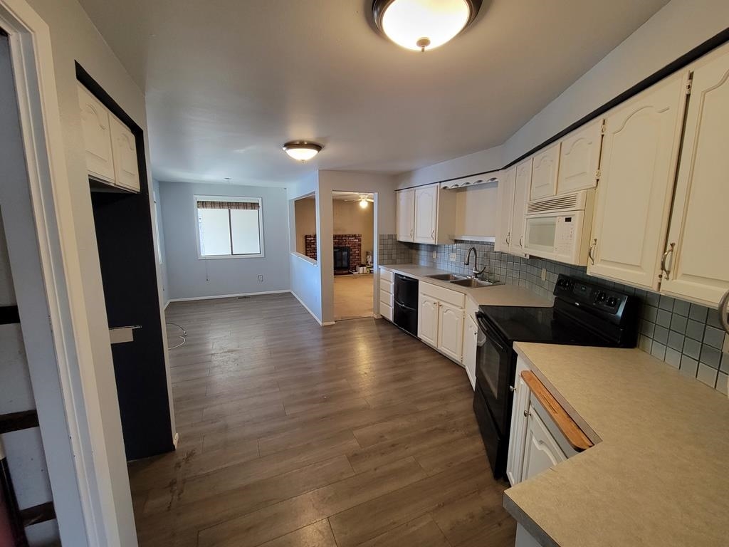 8428 North Susan Court Spokane, WA 99208 - Photo 6 of 31