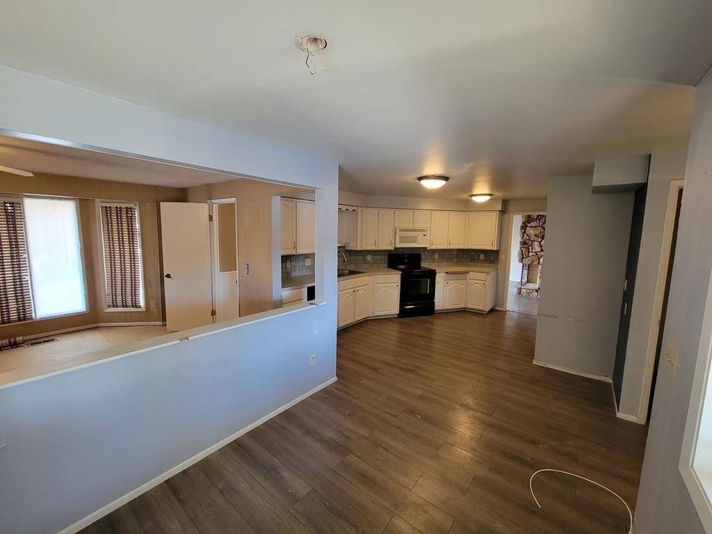 8428 North Susan Court Spokane, WA 99208 - Photo 8 of 31