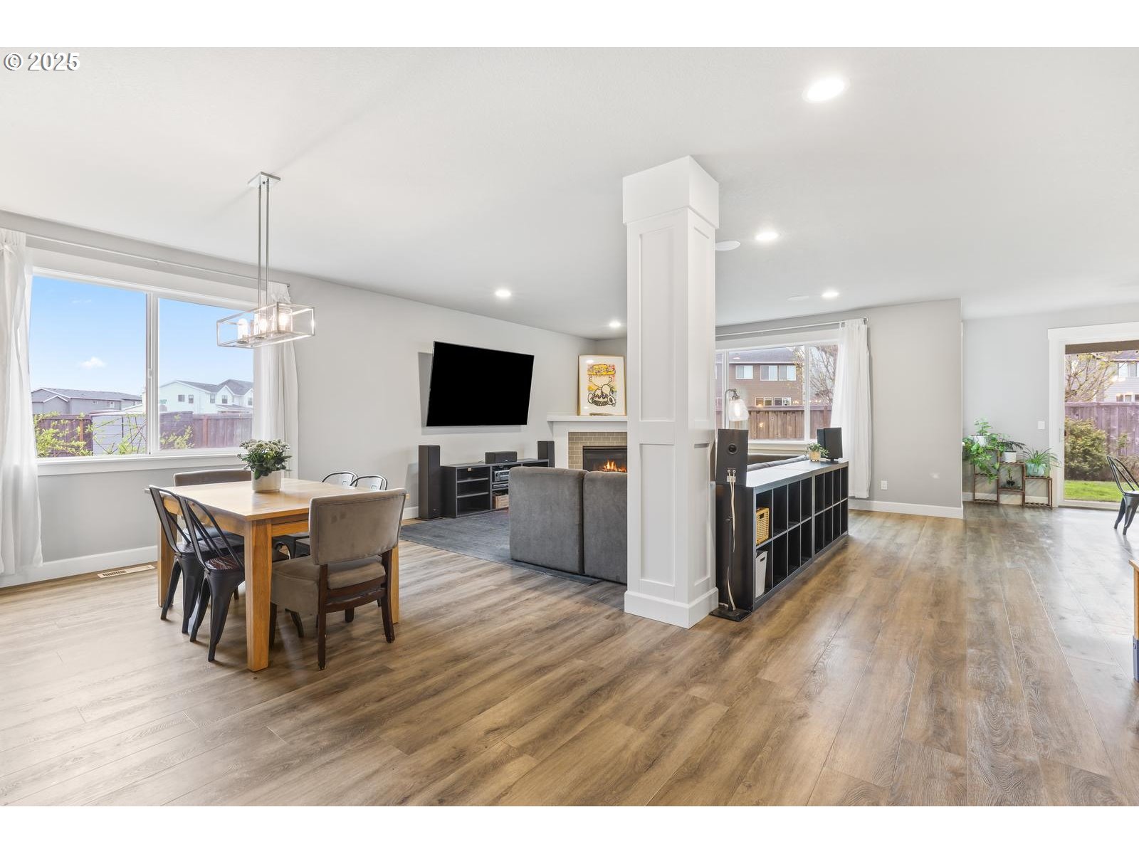 1627 Silverstone Drive Forest Grove, OR 97116 - Photo 7 of 45