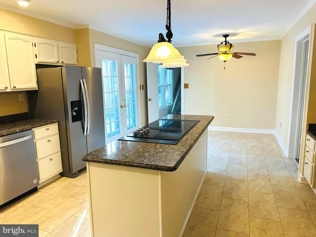 $4,000 | 16405 Equestrian Lane, Rockville, MD 20855