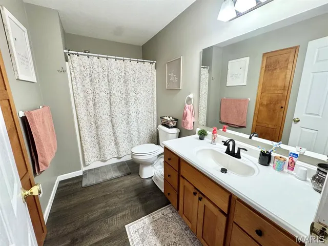 $249,500 | 1407 Birch Creek Court, Dexter, MO 63841