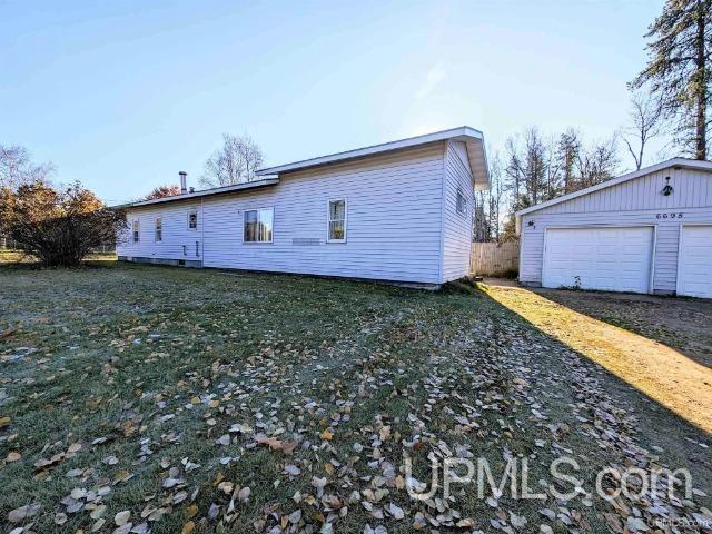 6695 County Road CD Ishpeming, MI 49849 - Photo 4 of 40