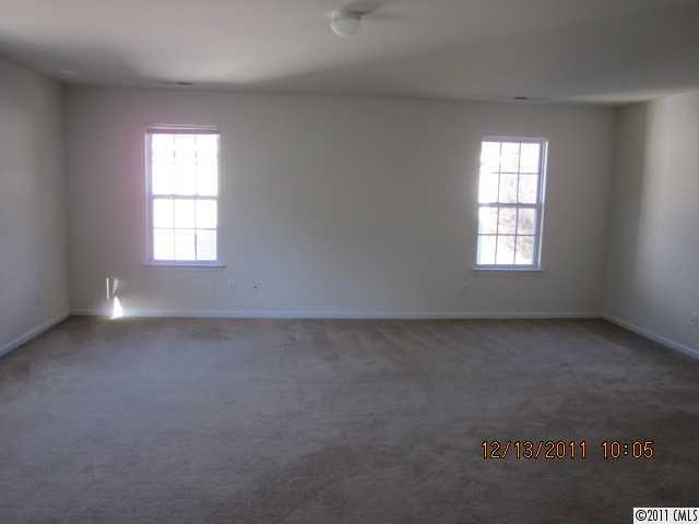 428 Morningside Road Charlotte, NC 28214 - Photo 6 of 10