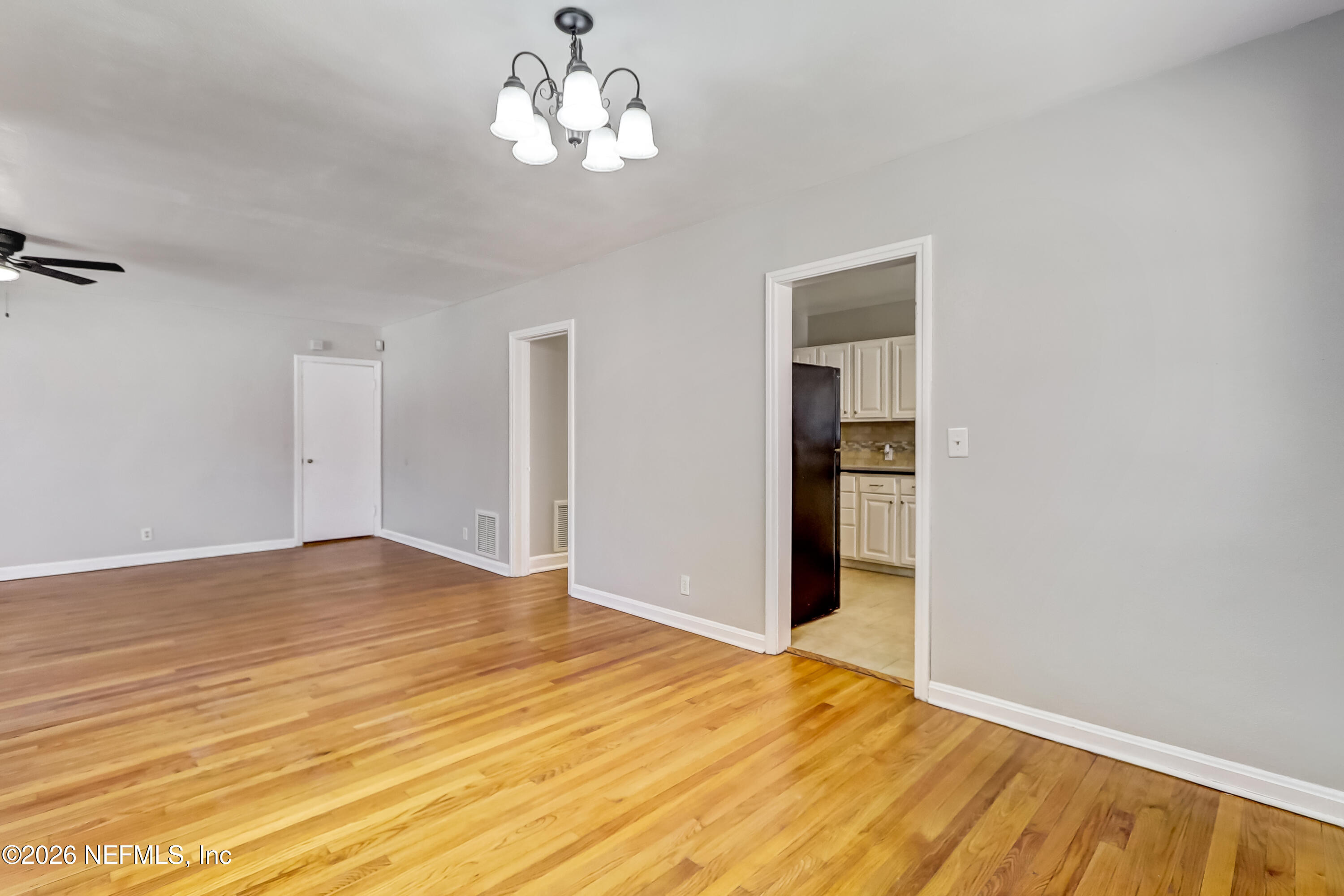 3116 Belden Circle Jacksonville, FL 32207 - Photo 10 of 27 10