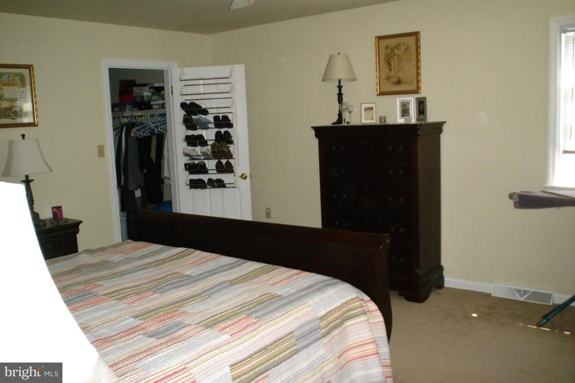 2741 Old Orchard Road Lancaster, PA 17601 - Photo 8 of 13 Gallery Image 8