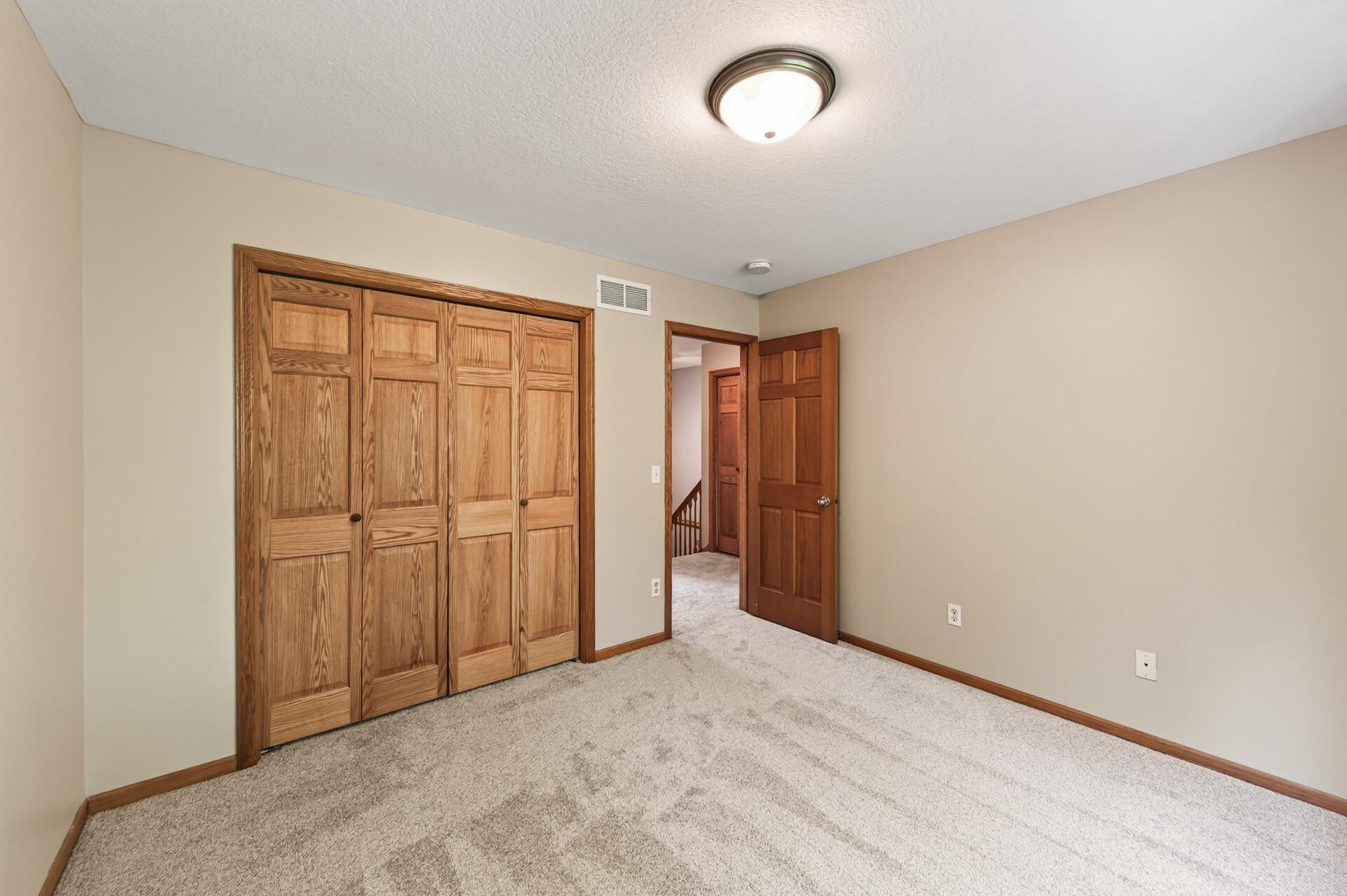 833 Glen Road Newport, MN 55055 - Photo 18 of 29 Gallery Image 18