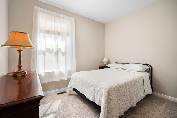 $615,000 | 3380 Roslyn Drive, Ypsilanti, MI 48197