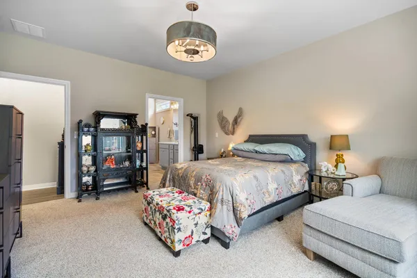 $615,000 | 3380 Roslyn Drive, Ypsilanti, MI 48197