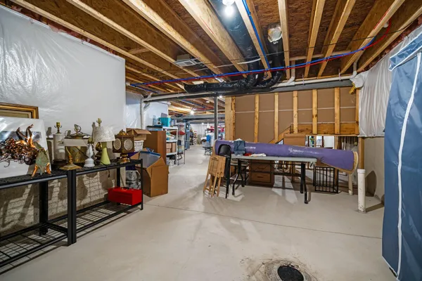 $615,000 | 3380 Roslyn Drive, Ypsilanti, MI 48197