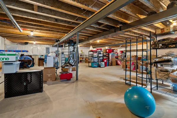 $615,000 | 3380 Roslyn Drive, Ypsilanti, MI 48197