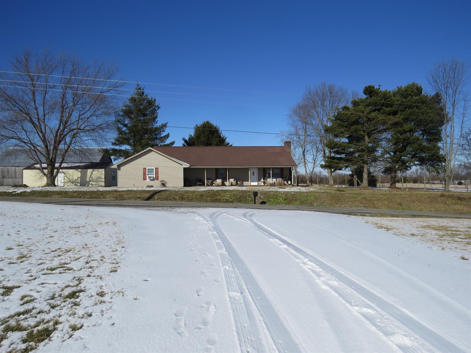 479 Caledonia Road Vevay, IN 47043 - Photo 3 of 29 Gallery Image 3