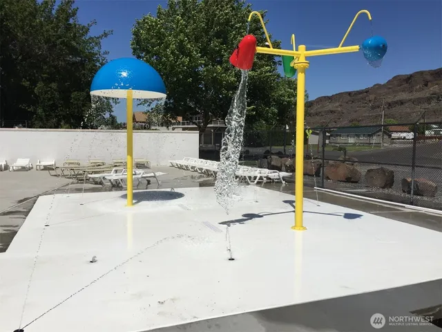 $439,000 | 878 Hunter Avenue, Quincy, WA 98848