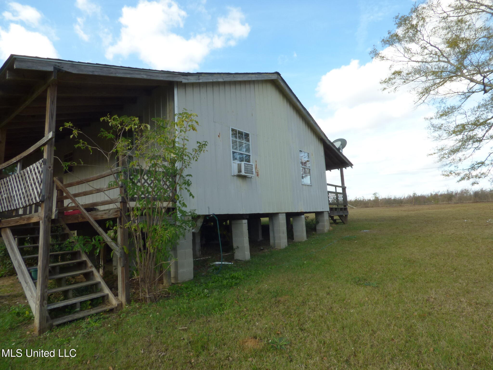 2848 Pleasant Grove Road Southeast Ruth, MS 39662 - Photo 11 of 13 P1340107