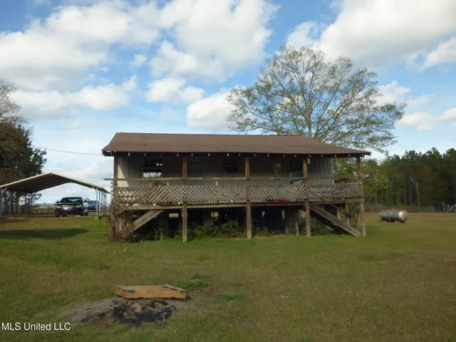 $89,900 | 2848 Pleasant Grove Road Southeast, Ruth, MS 39662