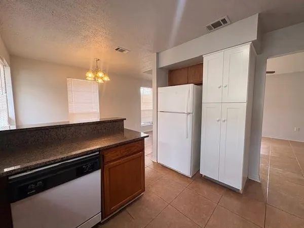 $1,250 | 108 Pkwy N Drive, Unit 108, Slidell, LA 70458