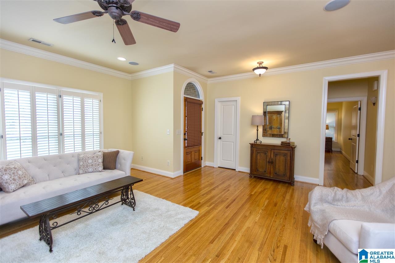261 Shades Crest Road Birmingham, AL 35226 - Photo 6 of 50