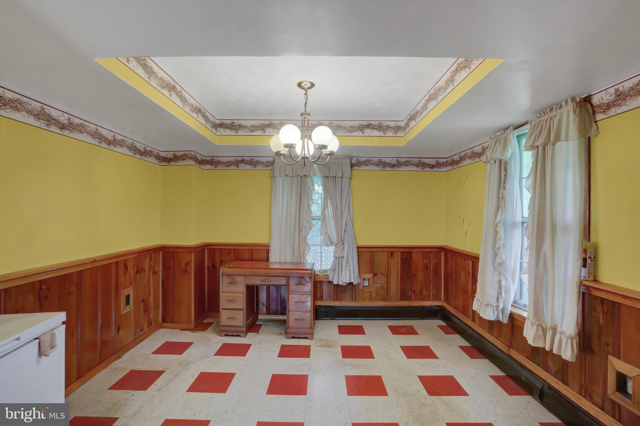 1895 Jericho Road New Bloomfield, PA 17068 - Photo 11 of 49 Dining Room w/Tray Ceiling