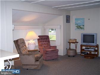 29555 Maple Road Lewes, DE 19958 - Photo 4 of 12 Living Room
