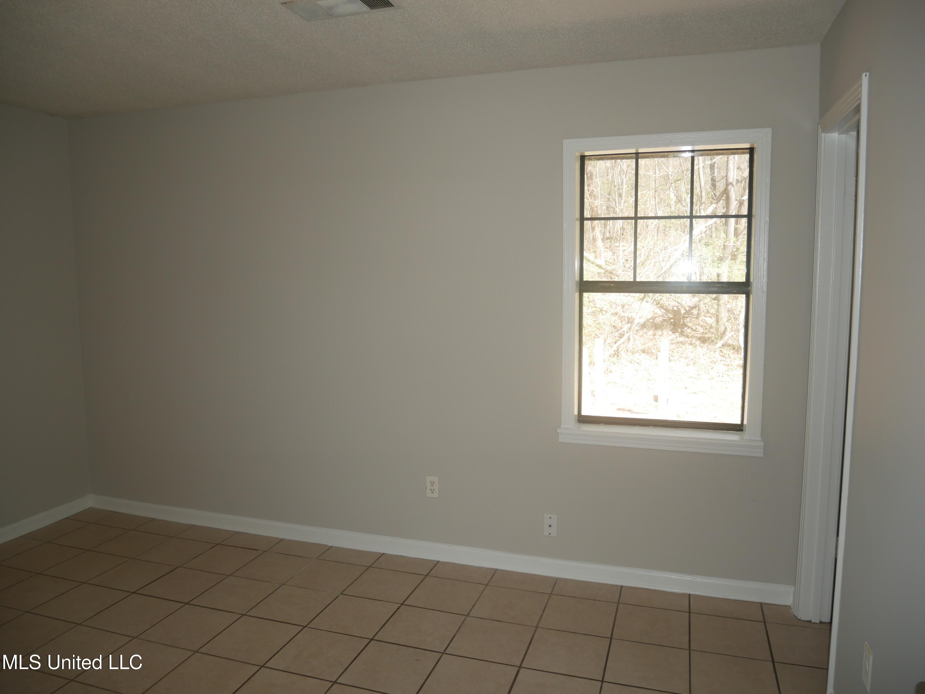 936 Hill Street Hernando, MS 38632 - Photo 14 of 21 P1070479