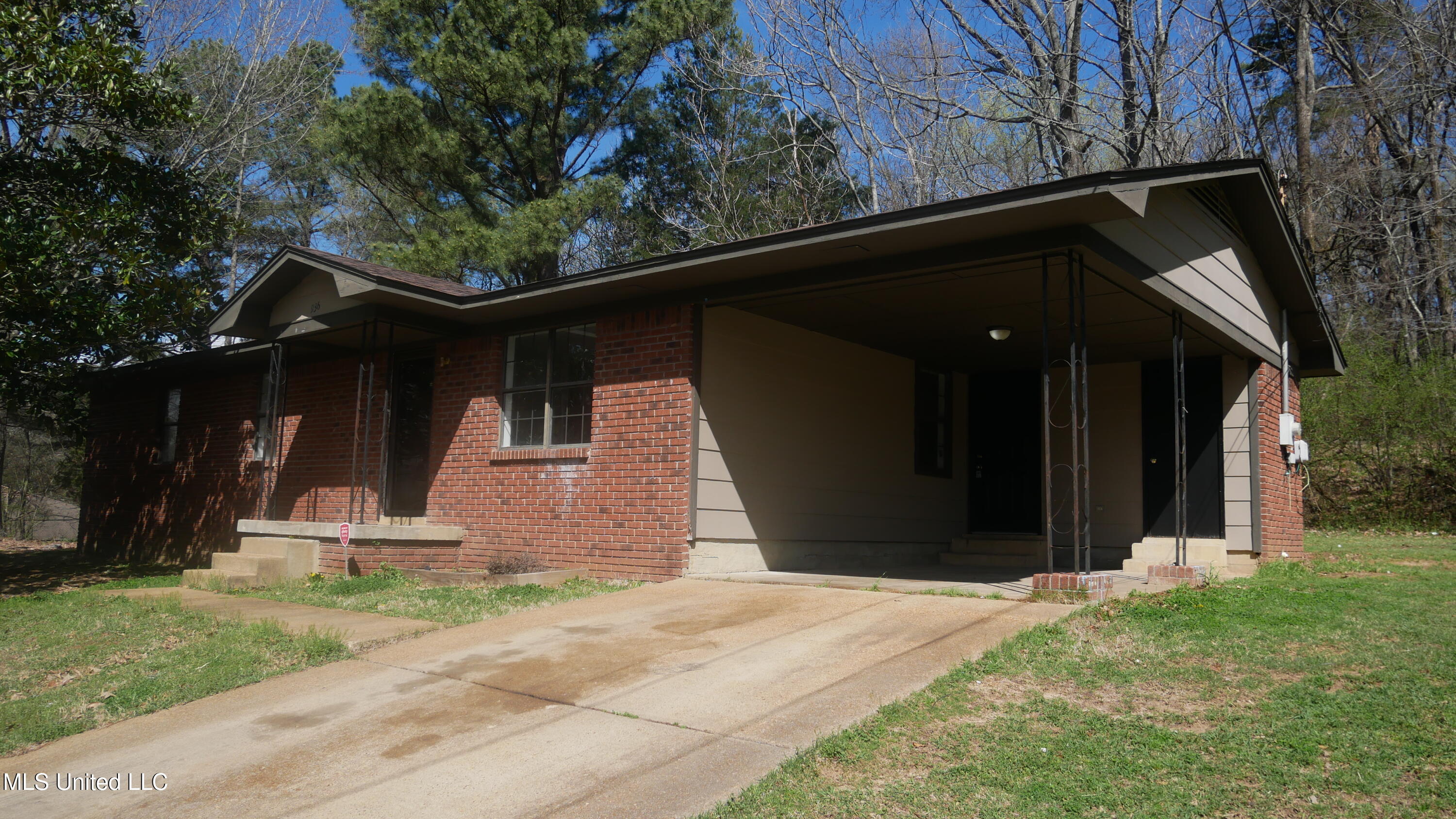 936 Hill Street Hernando, MS 38632 - Photo 2 of 21 P1070464