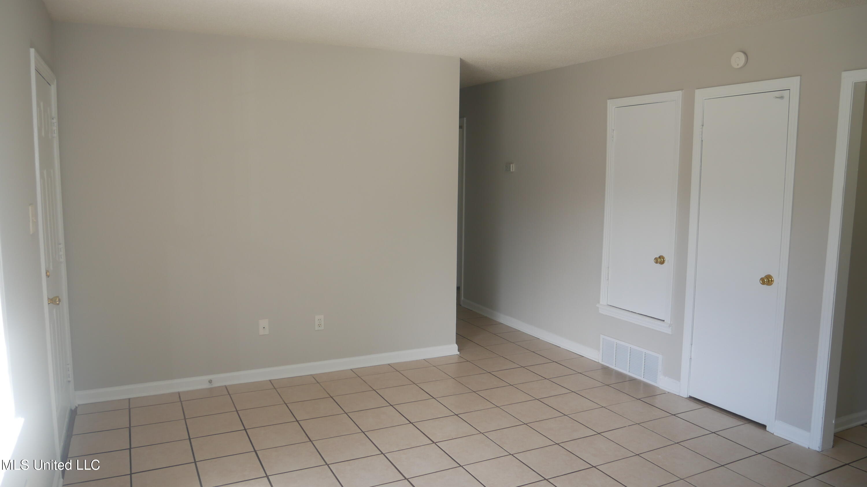 936 Hill Street Hernando, MS 38632 - Photo 7 of 21 P1070469