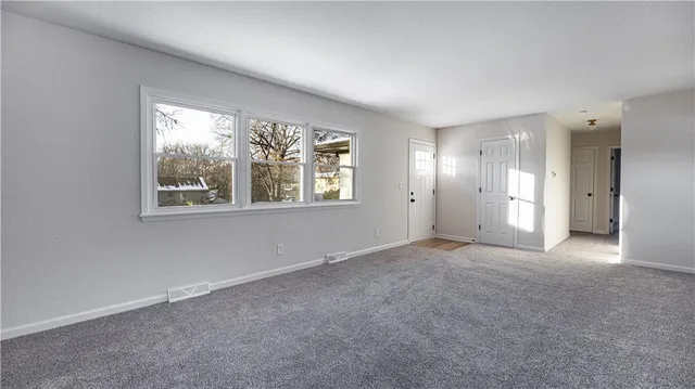 $269,900 | 2805 Berry Avenue, Independence, MO 64057