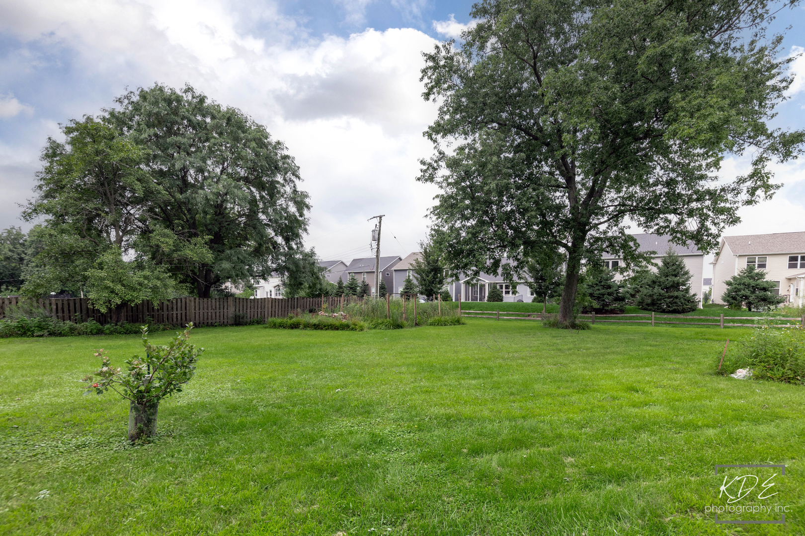 3S664 Delles Road Wheaton, IL 60189 - Photo 9 of 9 Gallery Image 9