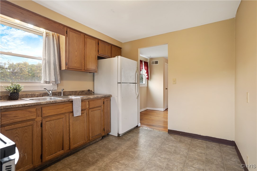 205 Crehange Street, Unit 7 Syracuse, NY 13205 - Photo 8 of 13