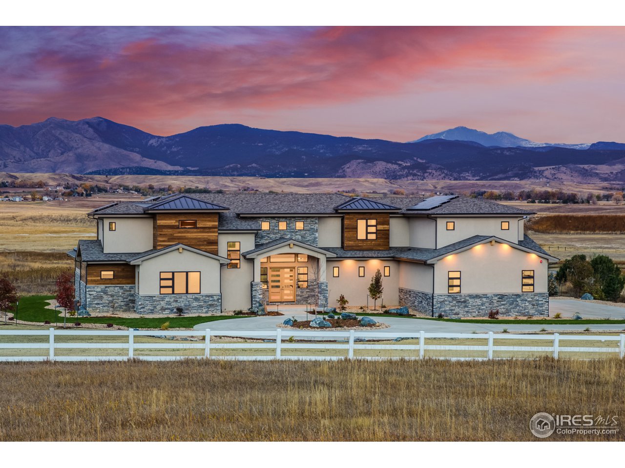 7412 Deerfield Road Longmont, CO 80503 - Photo 4 of 37 Glorious Mountain Views!
