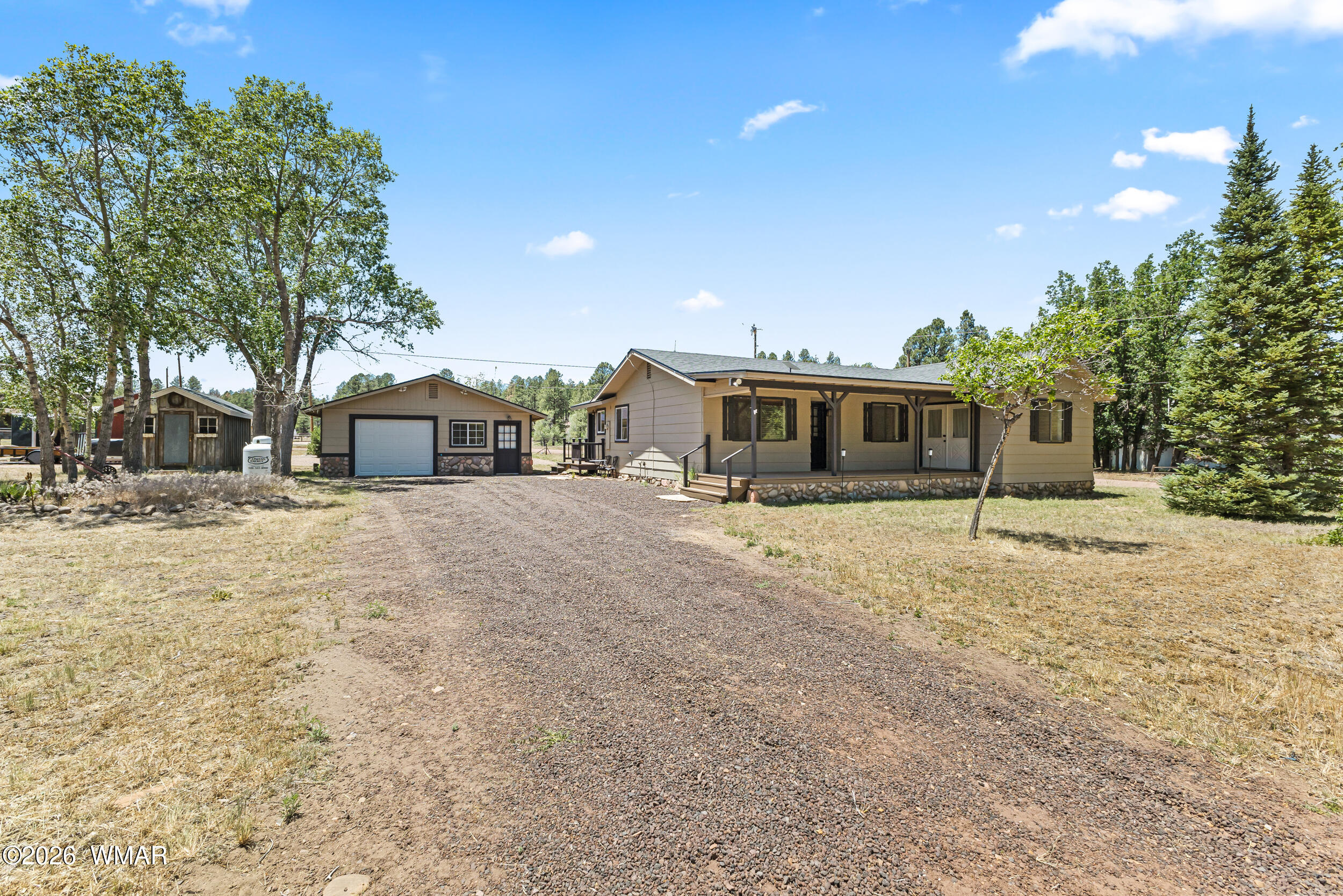 552 Rim Drive Pinedale, AZ 85934 - Photo 8 of 60
