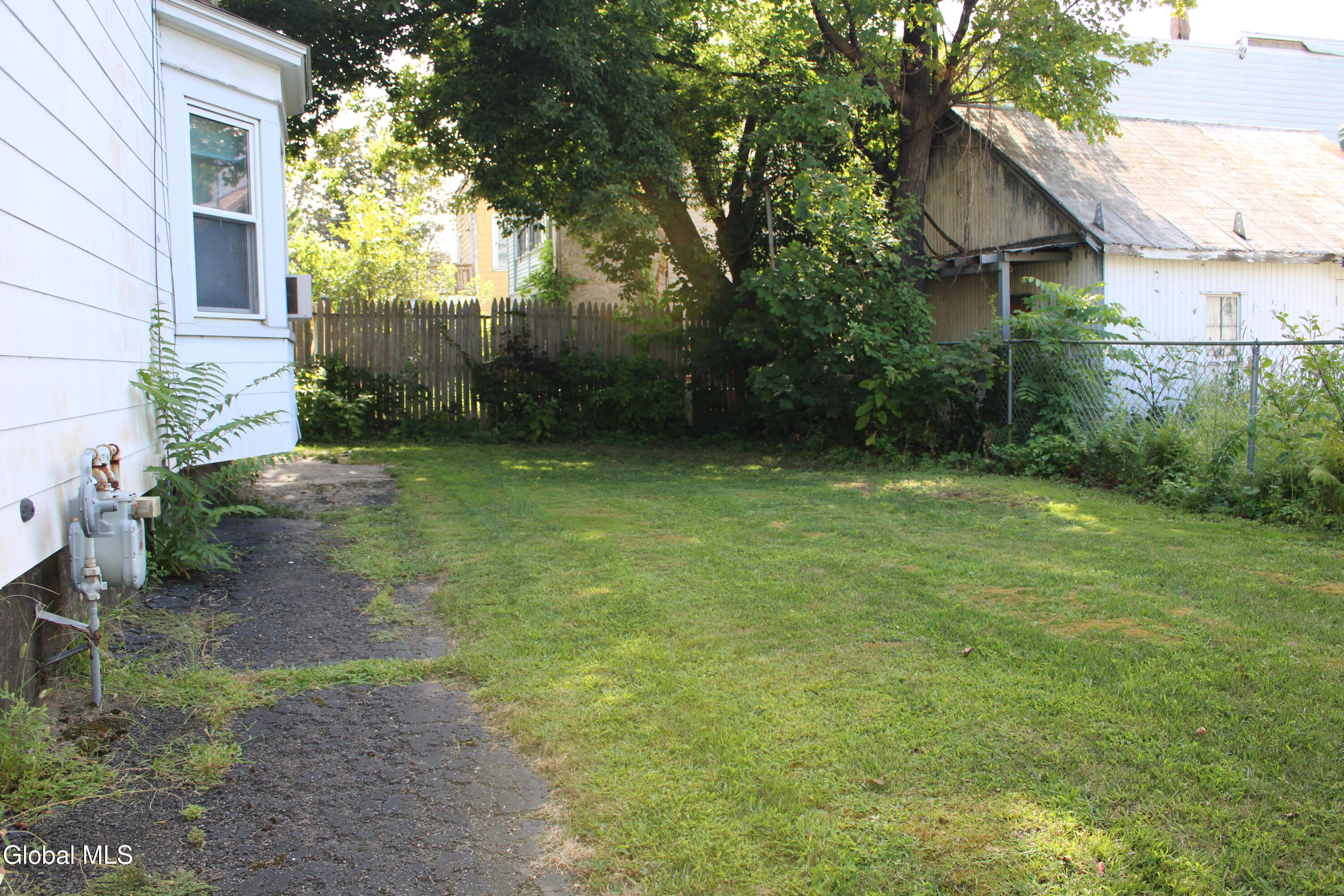 1212 3rd Street Rensselaer, NY 12144 - Photo 3 of 28 3