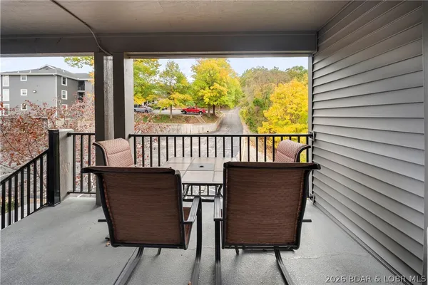 $305,000 | 312 Windsor Bay Drive, Unit 4A, Camdenton, MO 65020