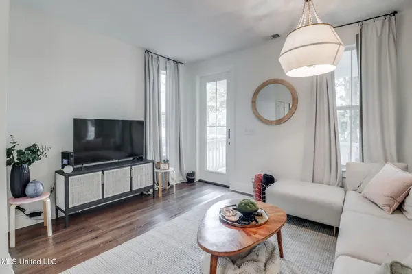 $350,000 | 2207 Government Street, Unit 20, Ocean Springs, MS 39564