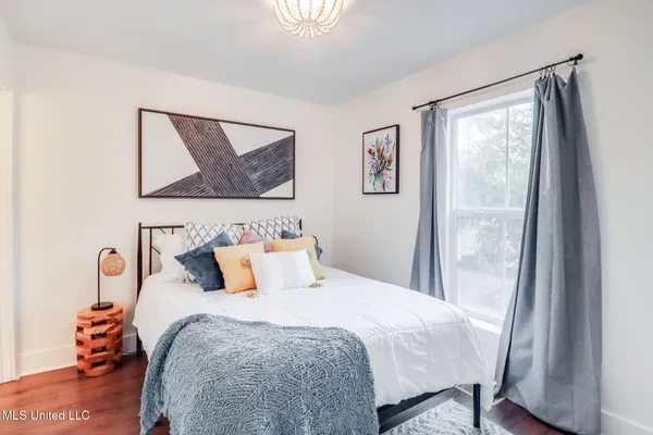 $350,000 | 2207 Government Street, Unit 20, Ocean Springs, MS 39564