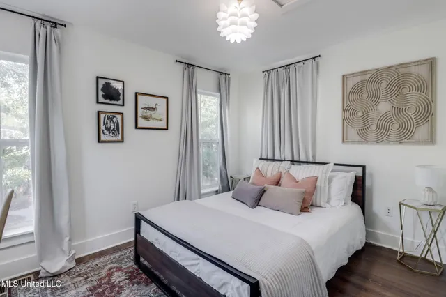 $350,000 | 2207 Government Street, Unit 20, Ocean Springs, MS 39564