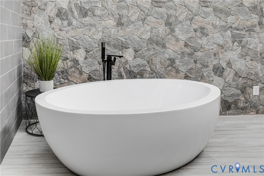 2100 Huguenot Springs Road Midlothian, VA 23113 - Photo 46 of 67