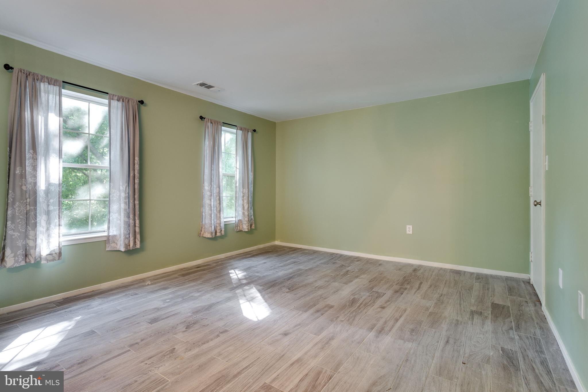 7705 Lexton Place, Unit 35 Springfield, VA 22152 - Photo 25 of 40 Gallery Image 25