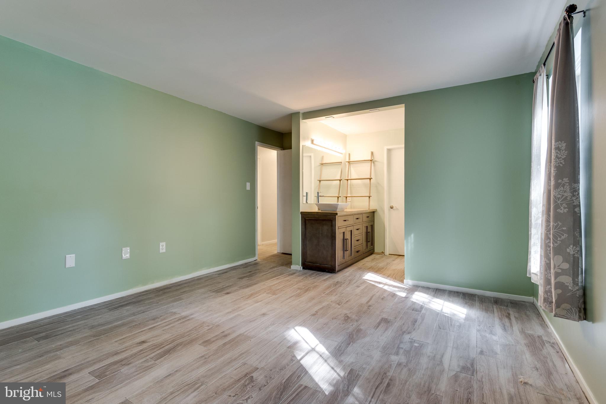 7705 Lexton Place, Unit 35 Springfield, VA 22152 - Photo 28 of 40 Gallery Image 28