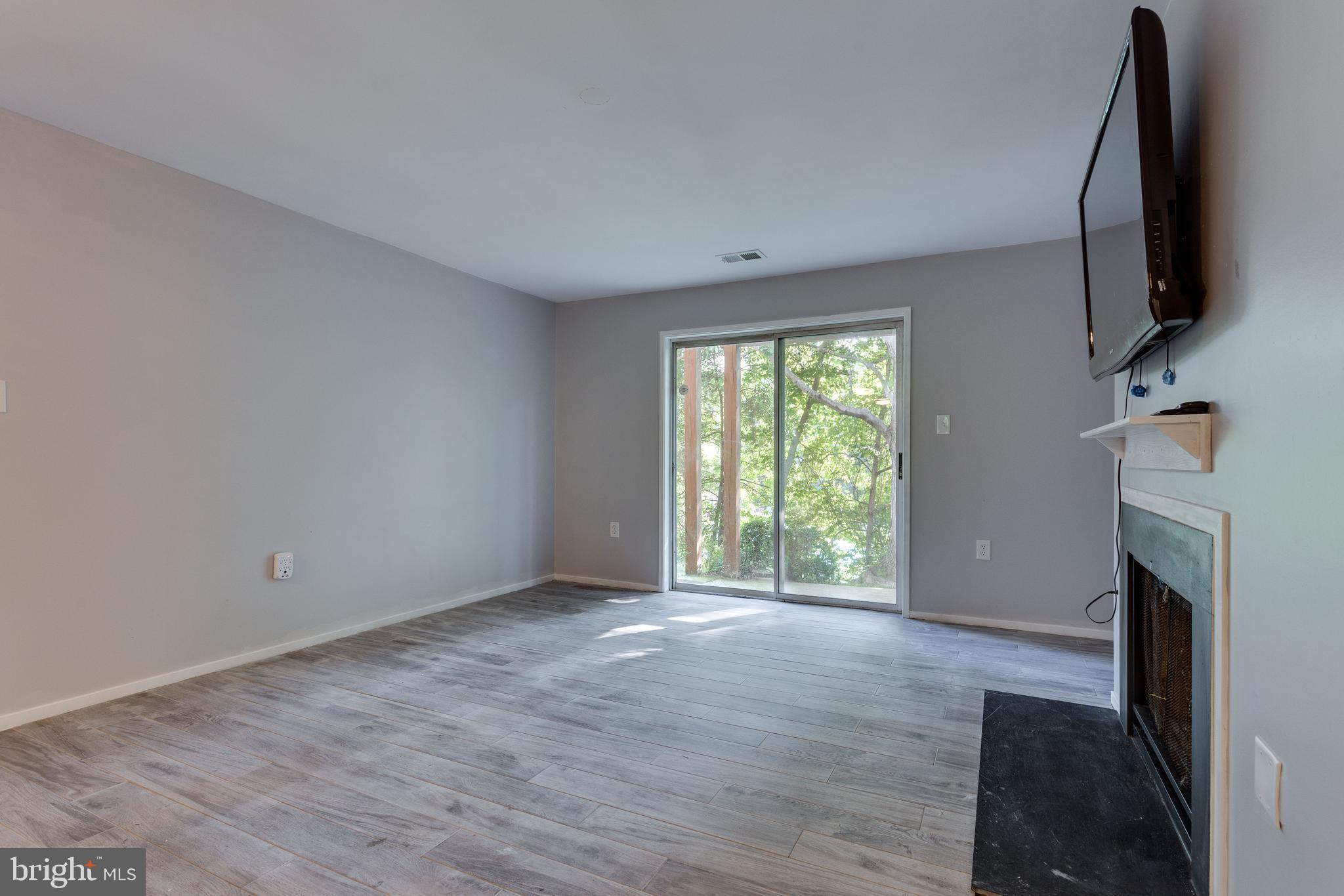 7705 Lexton Place, Unit 35 Springfield, VA 22152 - Photo 9 of 40 Gallery Image 9