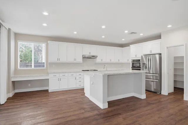 $645,000 | 1239 Jewel Flower Drive, Patterson, CA 95363