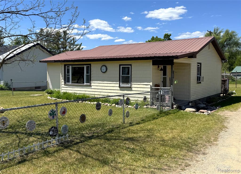 6373 Manistee Street Frederic, MI 49733 - Photo 2 of 34