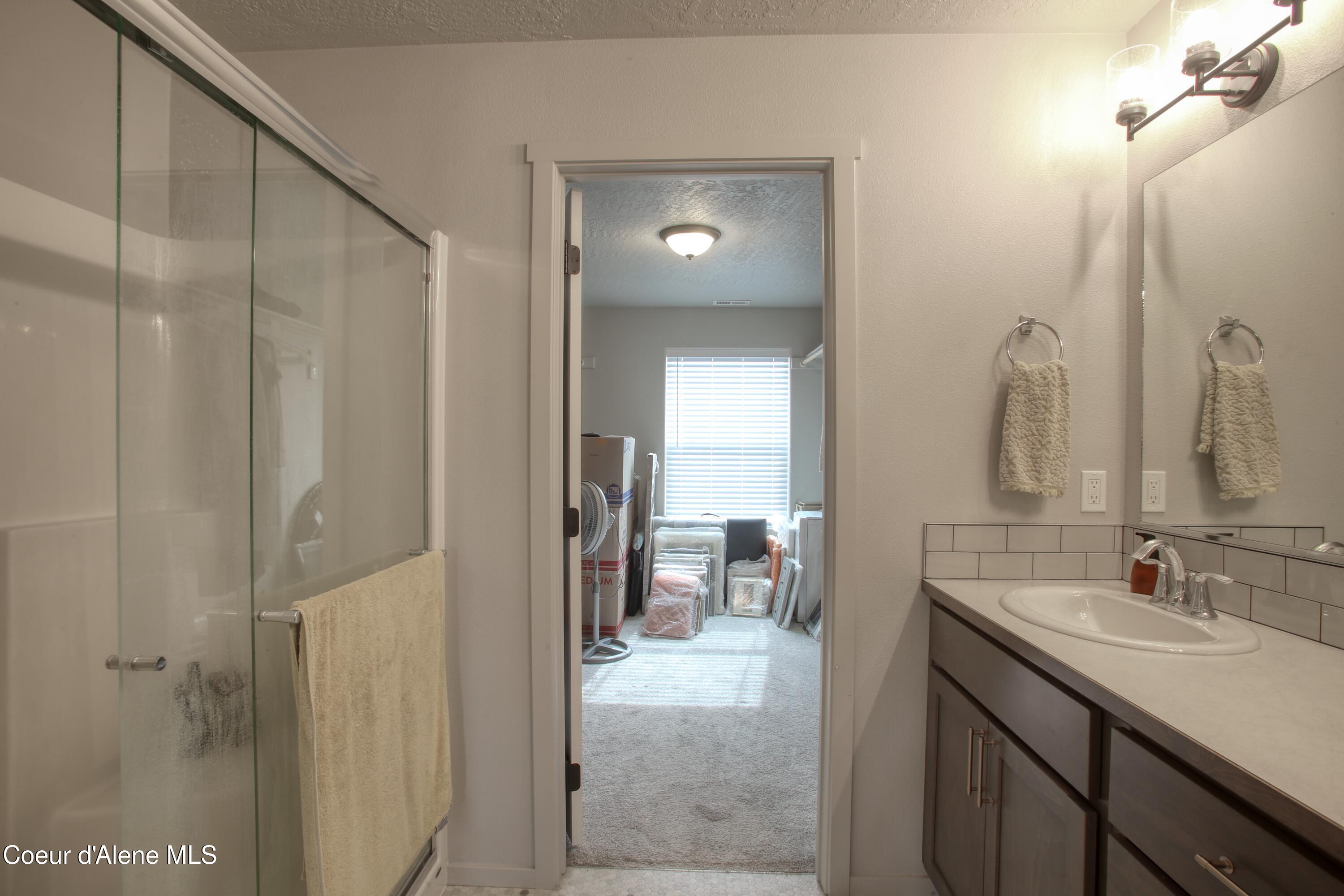6489 West Astoria Loop Rathdrum, ID 83858 - Photo 27 of 43 master bath 2