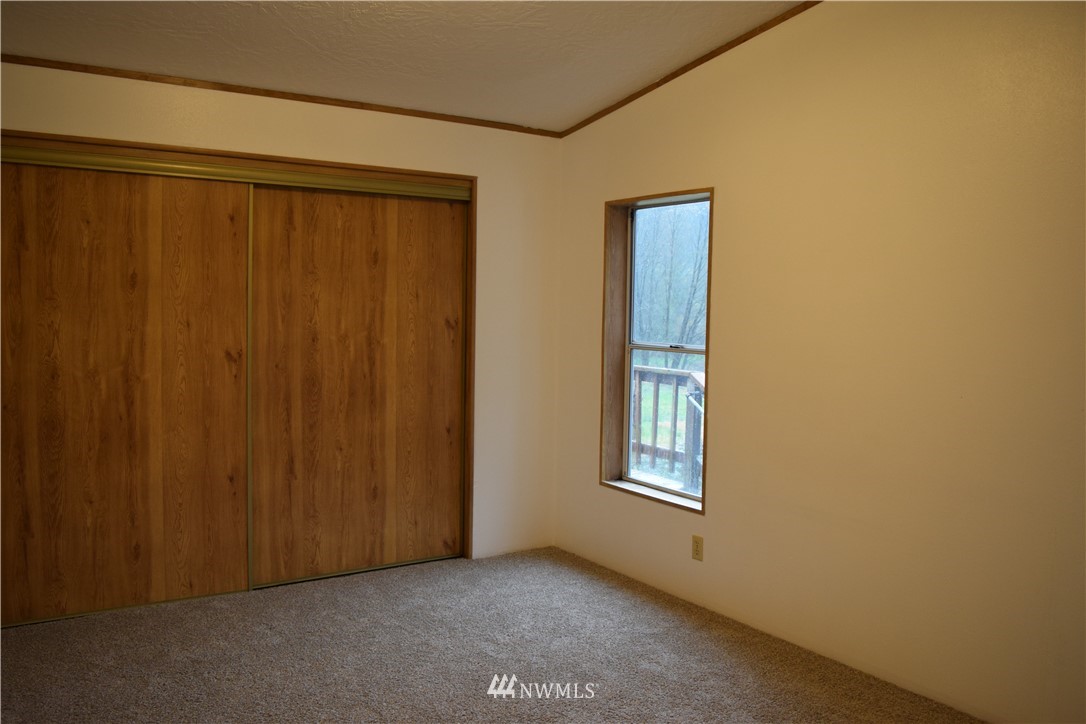 145 Shulke Road Castle Rock, WA 98611 - Photo 17 of 21 Gallery Image 17
