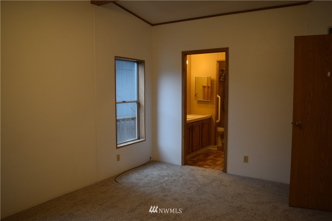145 Shulke Road Castle Rock, WA 98611 - Photo 18 of 21 Gallery Image 18