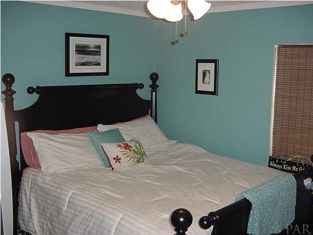 5758 Hickory Street Milton, FL 32570 - Photo 15 of 21