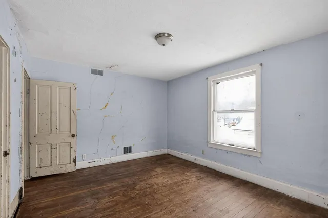 $45,000 | 320 South 5th Street, Sheldon, IL 60966