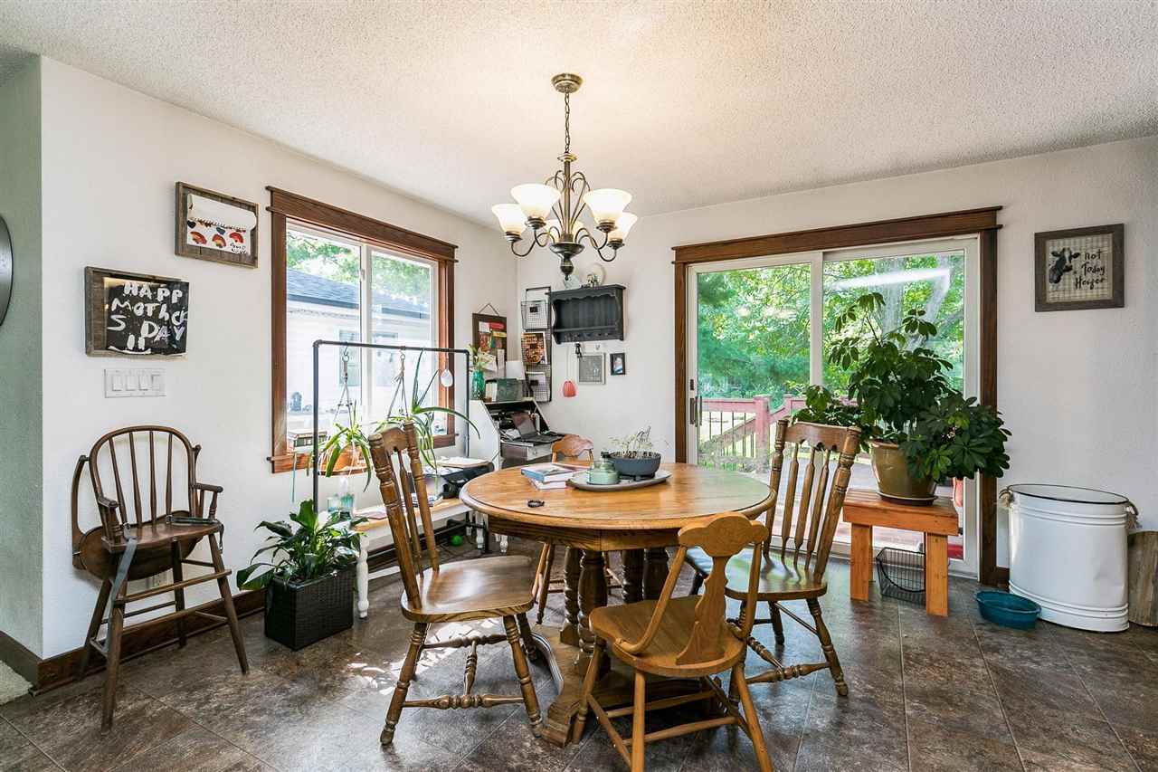 1009 East 1st Street Center Point, IA 52213 - Photo 8 of 28 Gallery Image 8