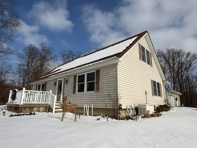 $560,000 | 111 South Co Road 800 West, Logansport, IN 46947